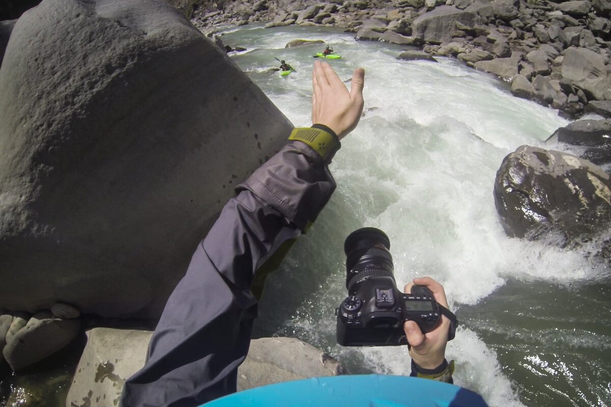 Directing on a first descent of the upper Kali River